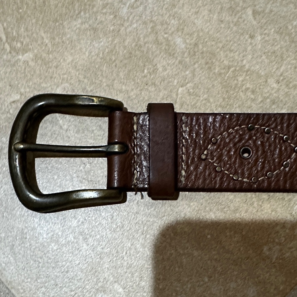 Women’s Stylish Brown Leather Belt by Fossil